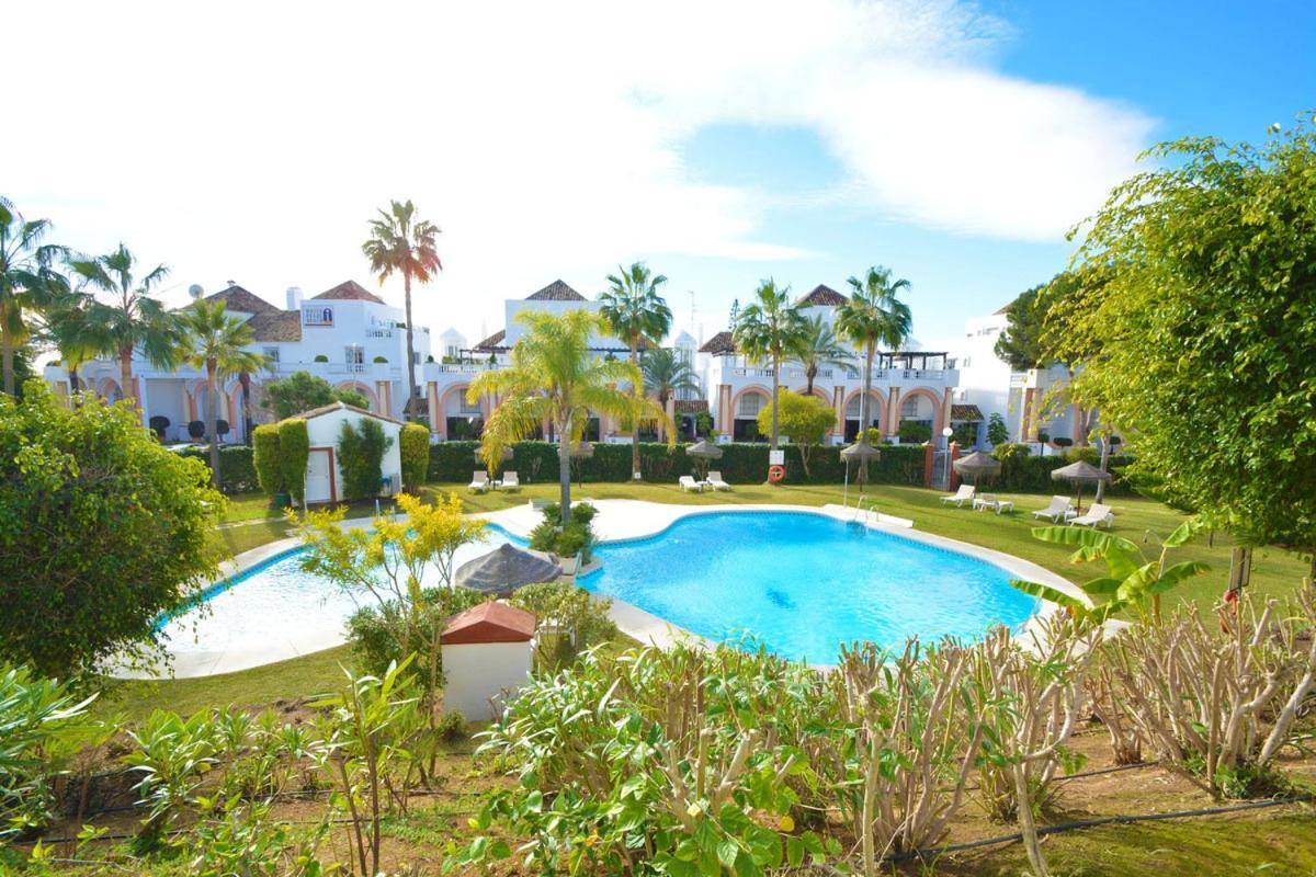 Luxury Beach Side Apartment In Marbella Playa المظهر الخارجي الصورة