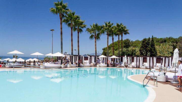Luxury Beach Side Apartment In Marbella Playa المظهر الخارجي الصورة